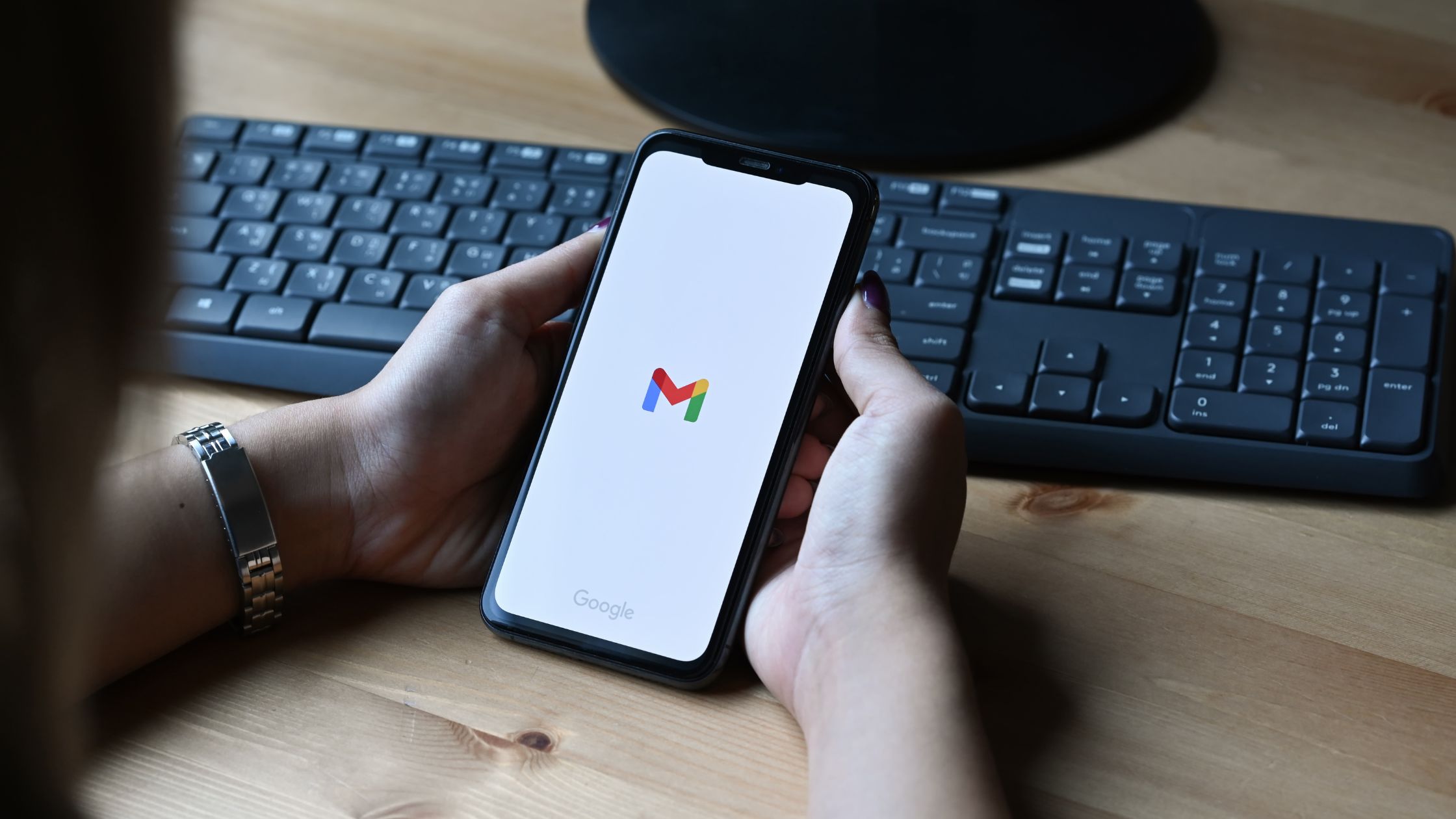 Should I Archive Or Delete In Gmail?